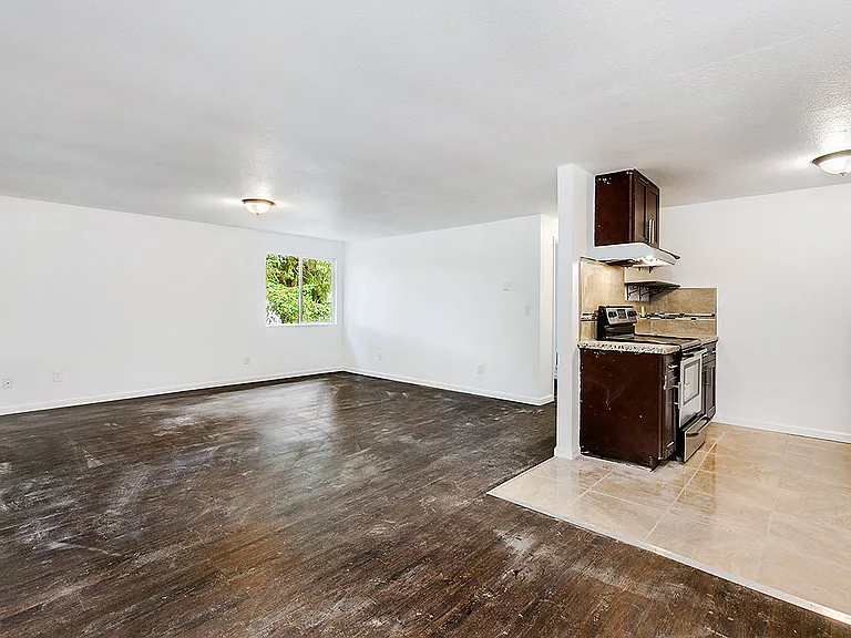 2311 O St NE — Photo 18