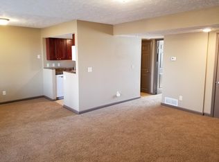 1808 Parkwild Dr APT 15, Council Bluffs, IA 51503