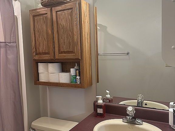 General access bathroom