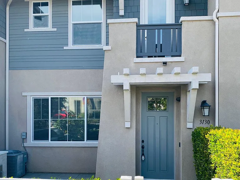 3130 Ceja Pl — Photo 2