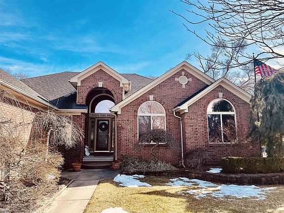 2nd image of 53854 Viar Dr