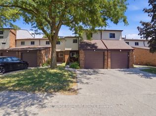 550 Childs Dr #34, Milton, ON L9T3P3
