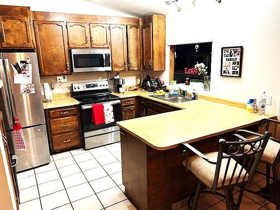 4th image of 8422 Ancho Way