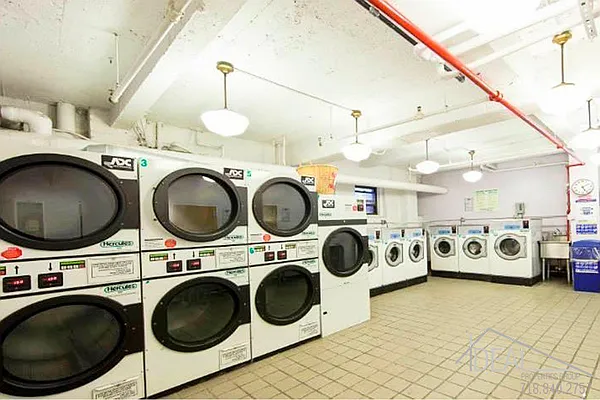 Rented by Ideal Properties Group | media 7