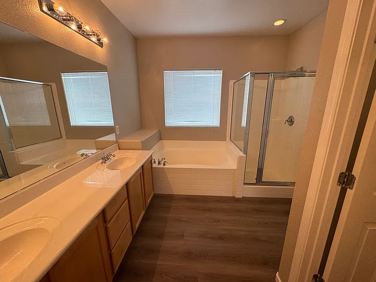 2924 Dotted Wren Ave — Photo 10