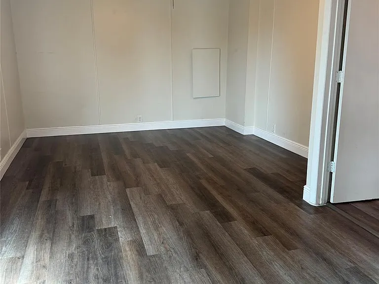 1560 SW 66th Ave — Photo 9