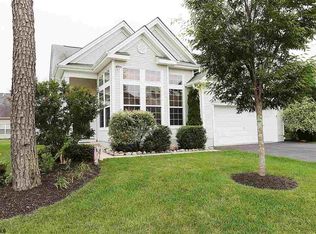 28 Masters Ct, Little Egg Harbor, NJ 08087