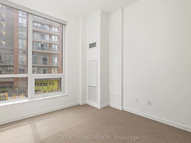 52 Forest Manor Rd #108 — Photo 32