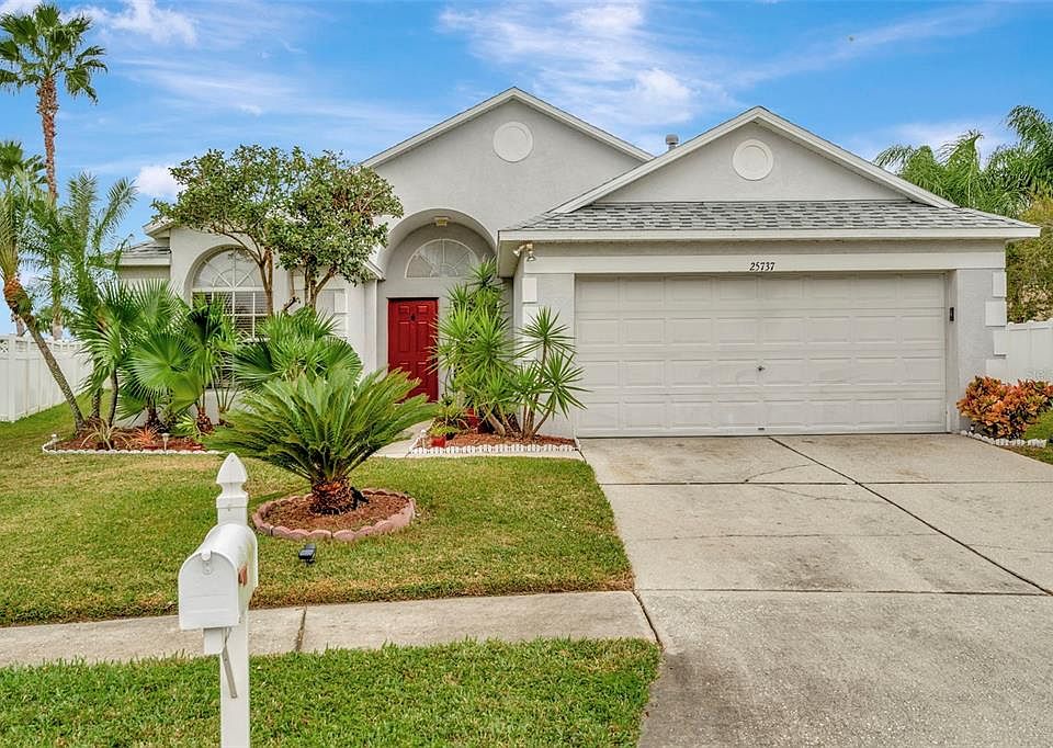 1st image of 25737 BLOOMSBURY COURT