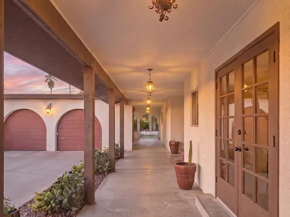 828 N Alamo Circle, Mesa, AZ 85213