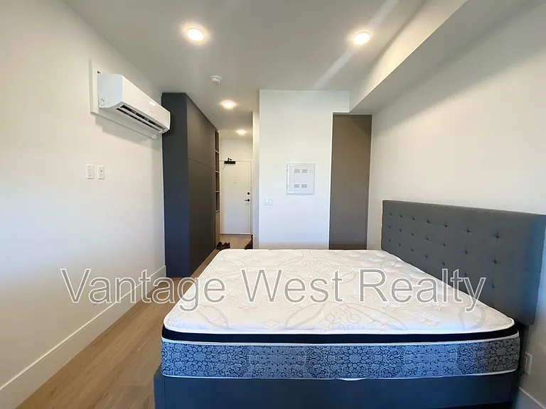 720 Klo Rd #406 — Photo 6
