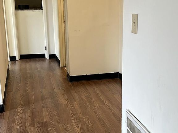 2nd image of 99 Grant Blvd APT 3
