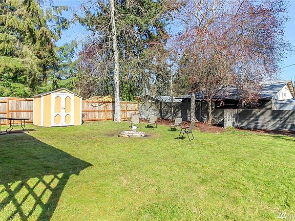 3rd image of 8040 McKinley Ave