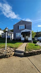 525 Burns St, Vandergrift, PA, 15690