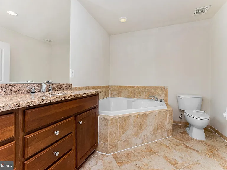 8032 Reserve Way — Photo 12