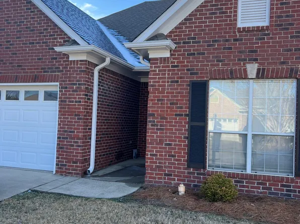 469 Daventry Cir, Calera, AL 35040