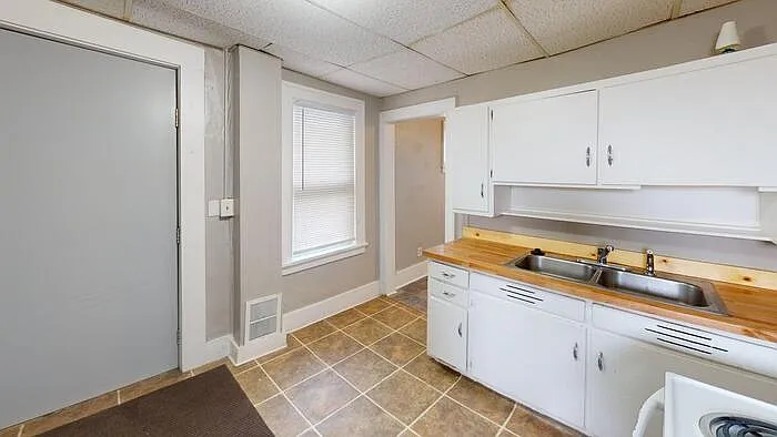 2 bed, 2.0 bath, $1,199 — Photo 2