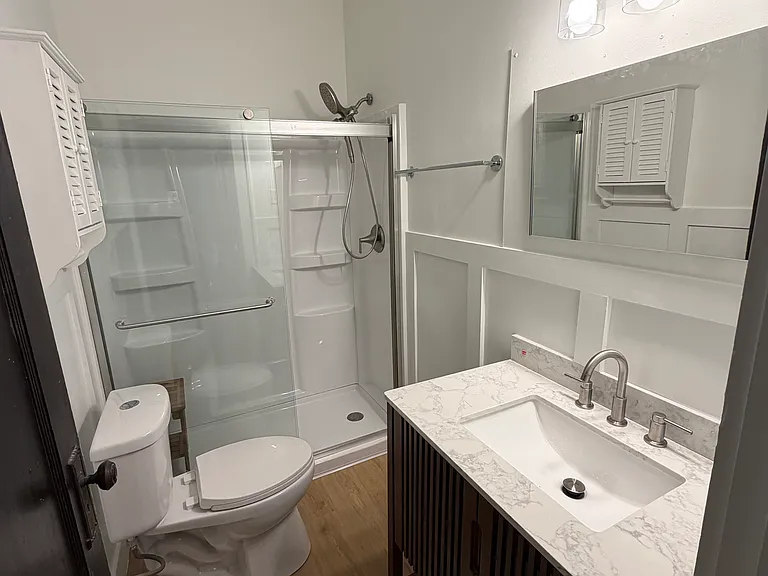 833 N Riley Ave — Photo 14