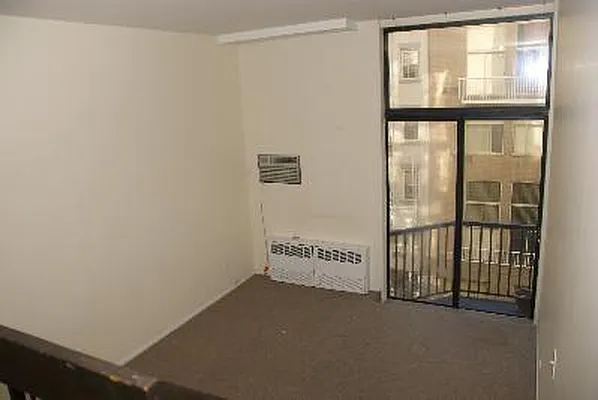 Sold by Corcoran | media 22