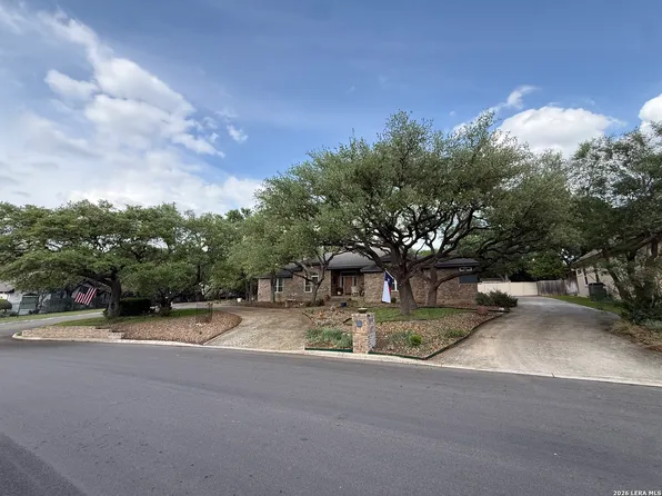 8530 FAIRWAY GREEN DR, Fair Oaks Ranch, TX 78015