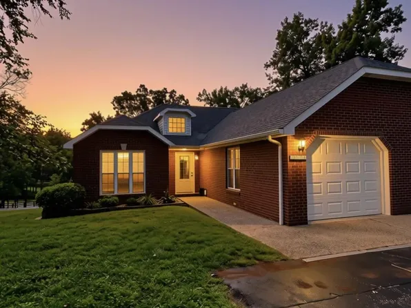 542A Hillcrest Dr, Brandenburg, KY 40108