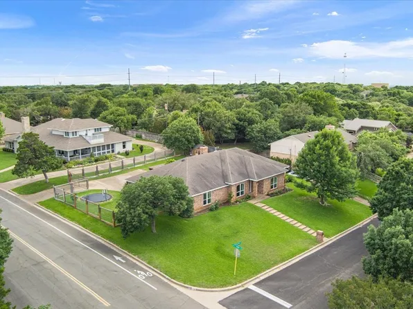 10025 Forest View Dr, Woodway, TX 76712