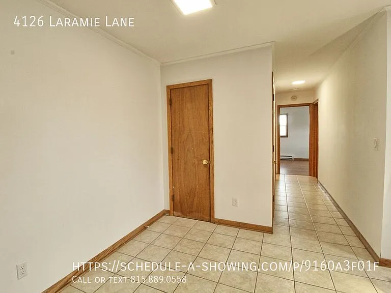 4126 Laramie Ln — Photo 3