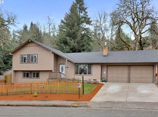 5081 Saxon Way, Eugene, OR 97405