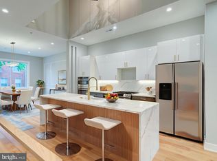 1021 E Palmer St, Philadelphia, PA