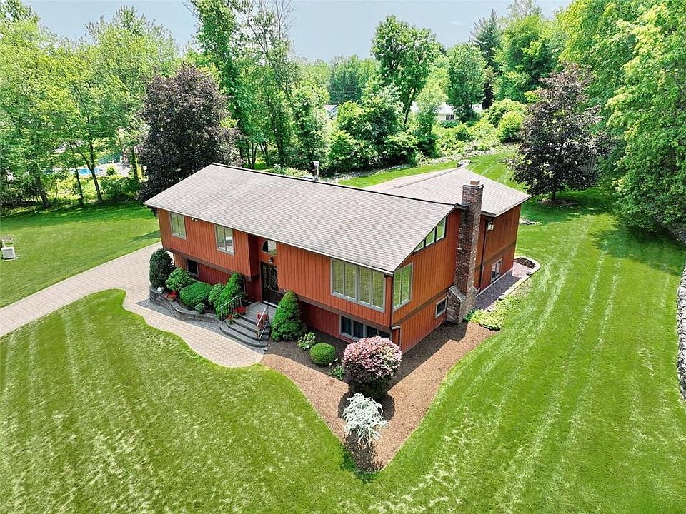 1st image of 67 Inwood Drive