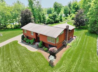 67 Inwood Dr, Bardonia, NY 10954