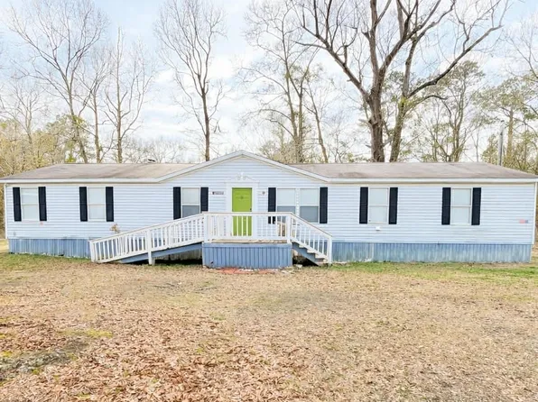 9628 Bryants Landing Rd, Stockton, AL 36579