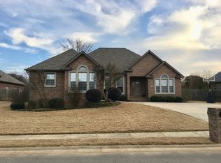 1120 Bent Tree Ln, Searcy, AR 72143