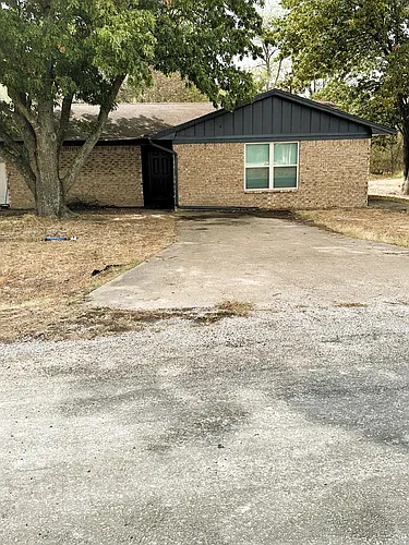 103 Redbud Ct Photo 1
