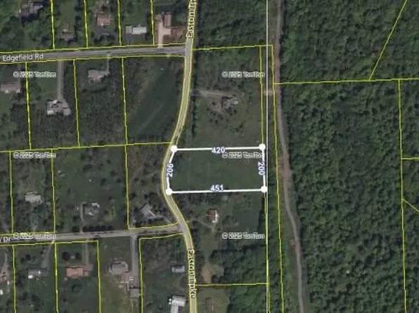 Easton Tpke, Lake Ariel, PA 18436