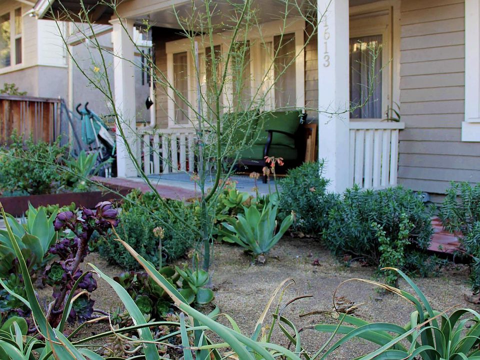 1st image of 1613 N Avenue 55