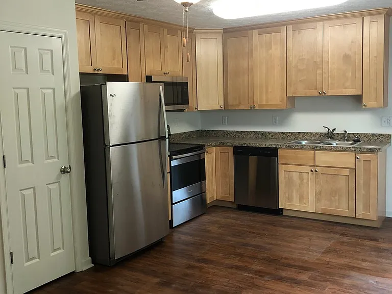 1612 Allison Way #2 — Photo 5