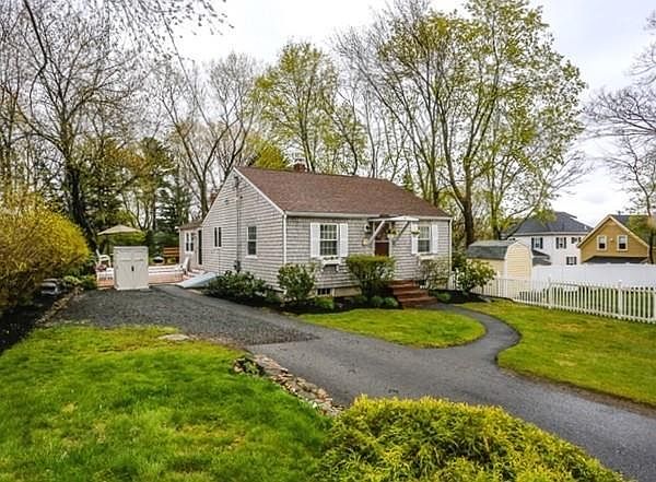 1st image of 5 Hersey Ave
