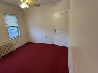15 Agnes Ave FLOOR 2, Hyde Park, MA 02136