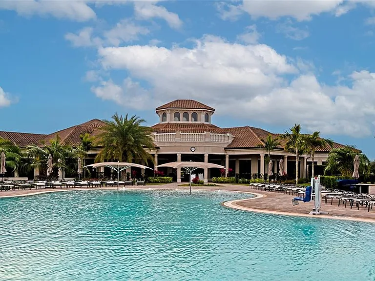 17810 Gawthrop Dr #305 — Photo 46