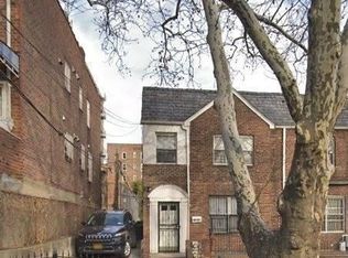 42-61 156th St #1, Flushing, NY 11355