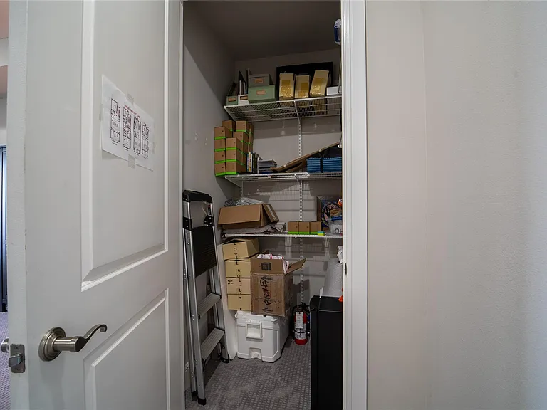 4008 Barnes St — Photo 34