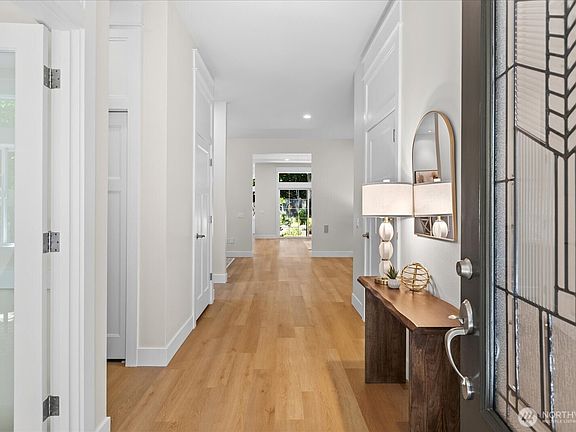 2nd image of 20010 8th Avenue NW