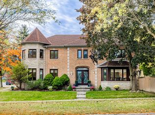 898 Stonehaven Ave, Newmarket, ON L3X 1K7