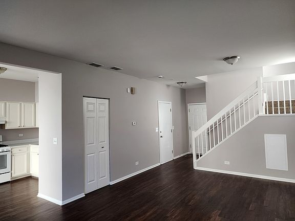4th image of 1159 Whispering Hills Dr