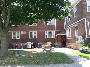 754 Canaan Rd, Bridgeport, CT 06610