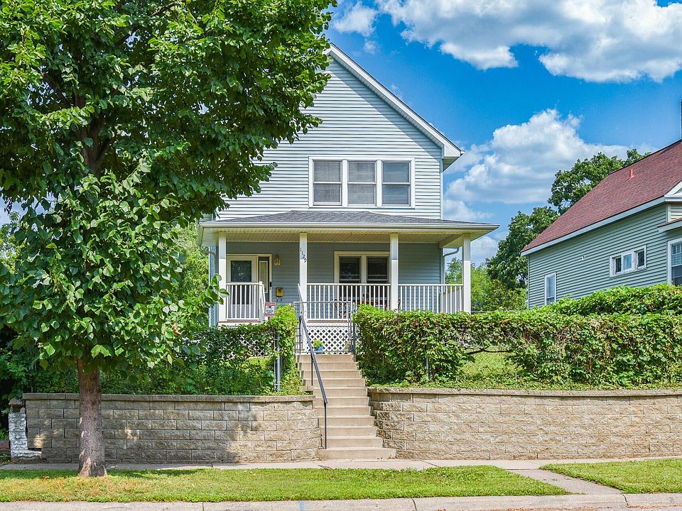 1st image of 1129 Ross Ave