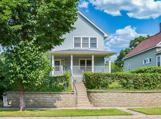 1129 Ross Ave, Saint Paul, MN 55106