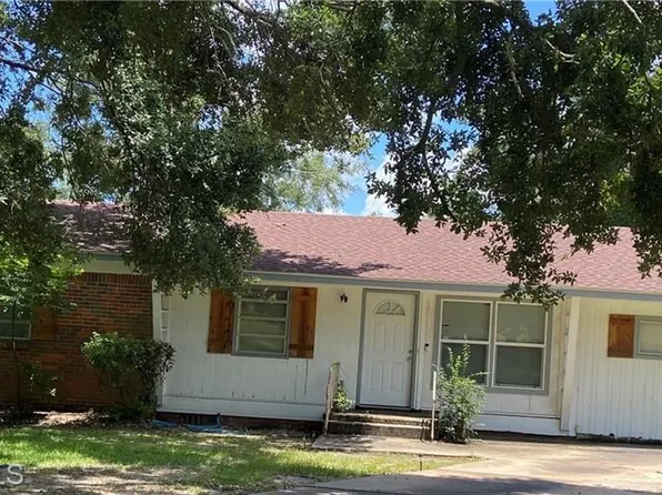 1462 Wilkins Rd, Mobile, AL 36618