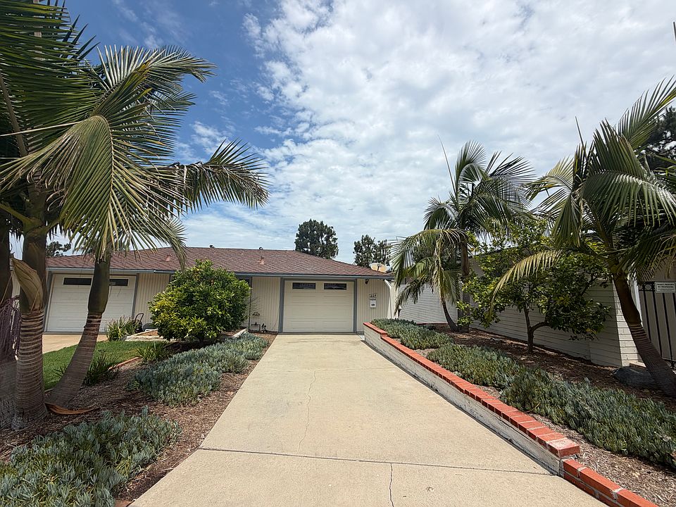 1st image of 1424 La Linda Dr